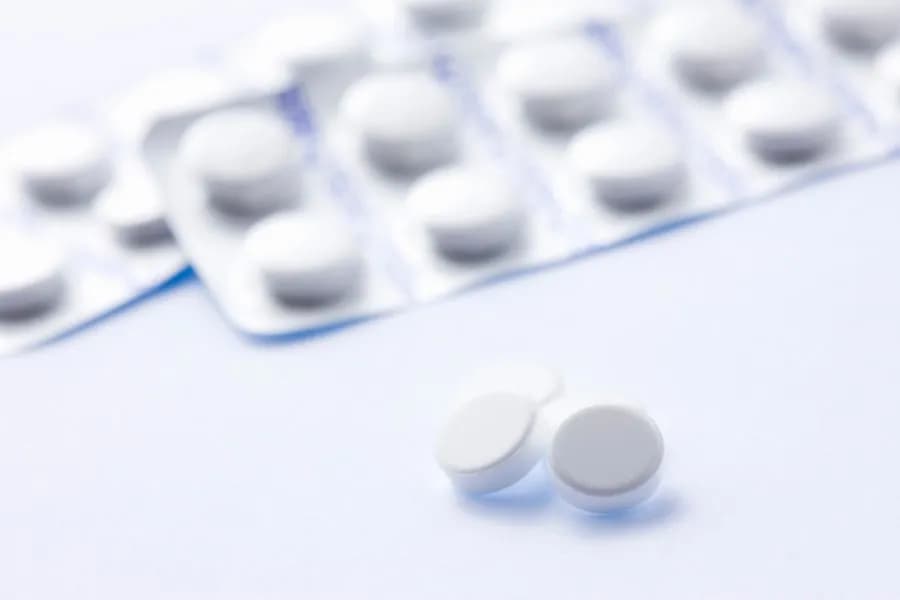 Ozzion lek na co? Poznaj skuteczne zastosowania pantoprazolu