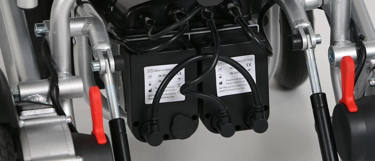 Jak ładować wózek inwalidzki bez ryzyka uszkodzenia akumulatora