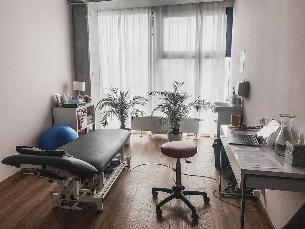 Kiedy do fizjoterapeuty uroginekologicznego po porodzie, aby uniknąć problemów?